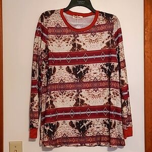 NWT Southern Stitch aztec long sleeve  southwrst cow print with aztec flair Sz L